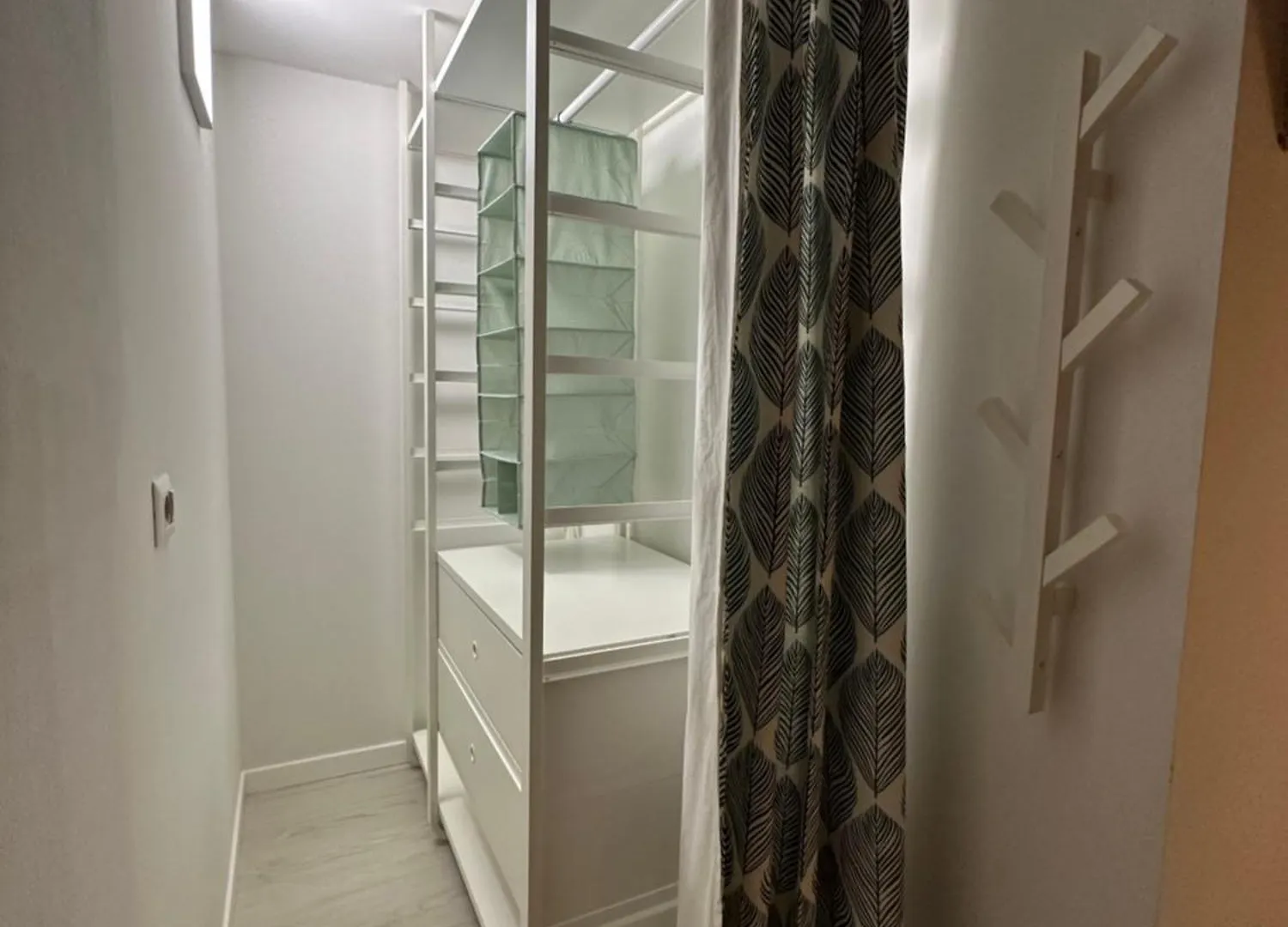 Flowers, A Cozy Suite In ميلان 0*,  إيطاليا